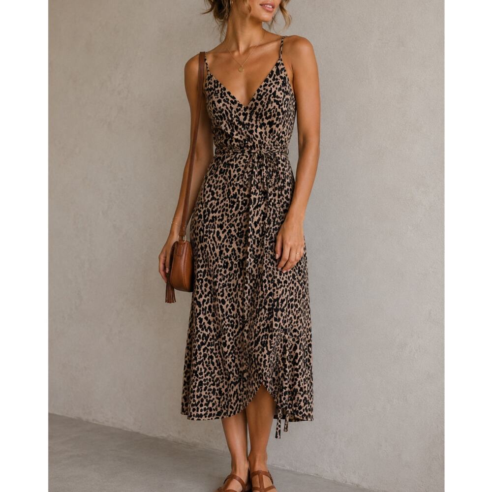 Essue Tan Animal Print Midi Dress Womens M Summer Strappy Casual Belted Classic